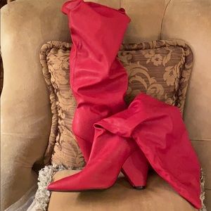 Red mid calf boots size 10 but fits like 9 1/2